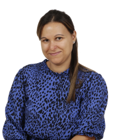 Miss Davies