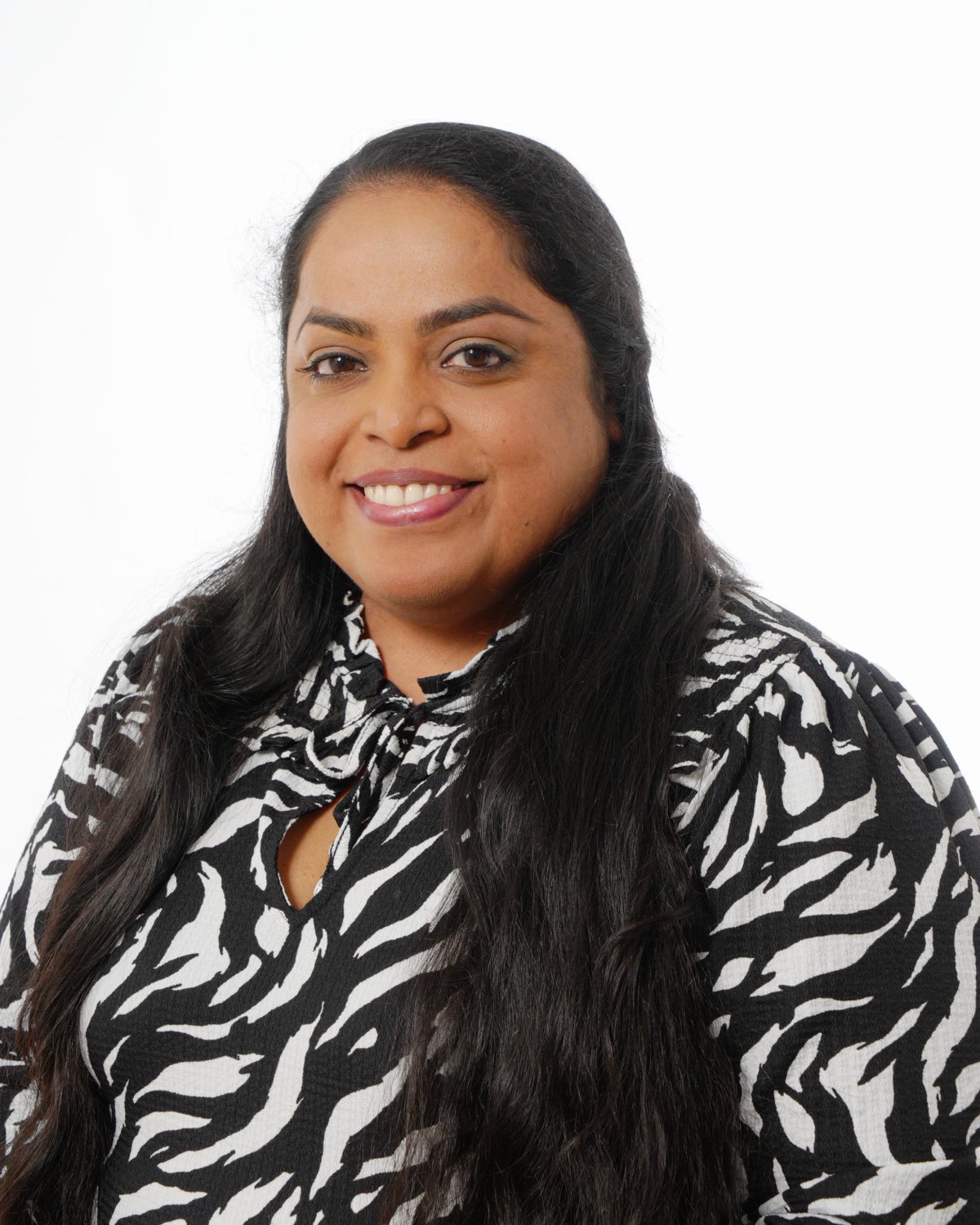 Miss. S. Fernando Miss. S. Fernando